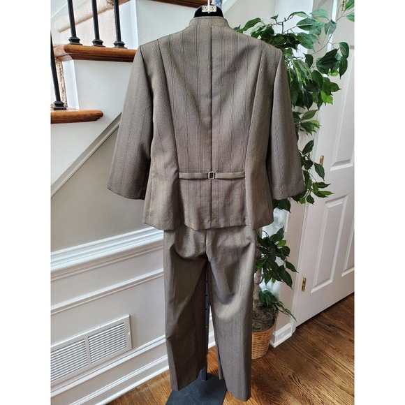 Perceptions Women Brown Polyester Single Breasted Blazer & Top, Pant 3 Pc 12 - Picture 5 of 12